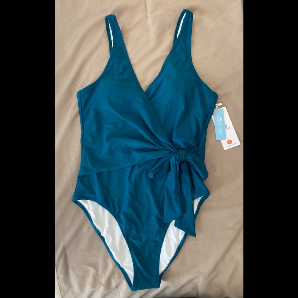Ladies One Piece Swim Suit